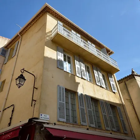 아파트 Du Suquet *