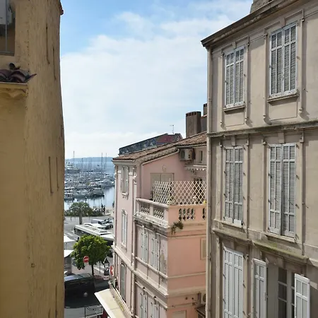 Du Suquet 아파트